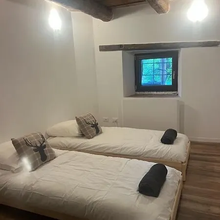 Chalet Spacieux Et Authentique 12 Personnes Allos