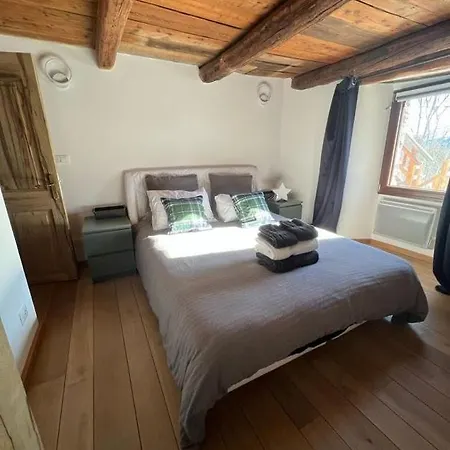 Spacieux Et Authentique 12 Personnes Chalet Allos