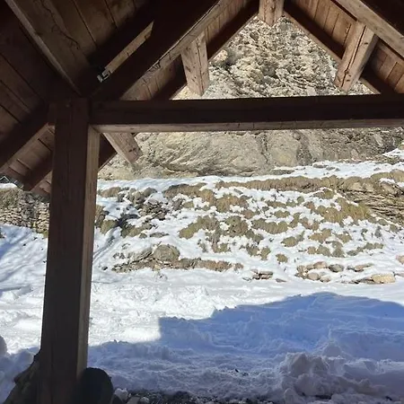 Chalet Spacieux Et Authentique 12 Personnes Allos