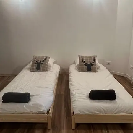 Spacieux Et Authentique 12 Personnes *
