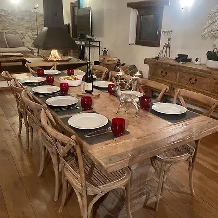 Spacieux Et Authentique 12 Personnes Chalet Allos
