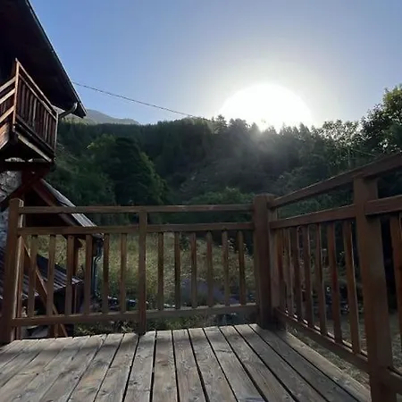 Chalet Spacieux Et Authentique 12 Personnes