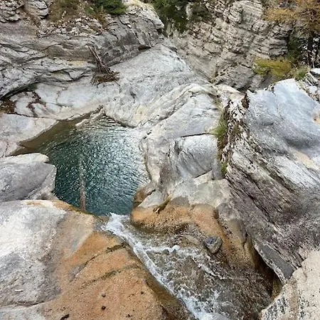 Spacieux Et Authentique 12 Personnes * Allos
